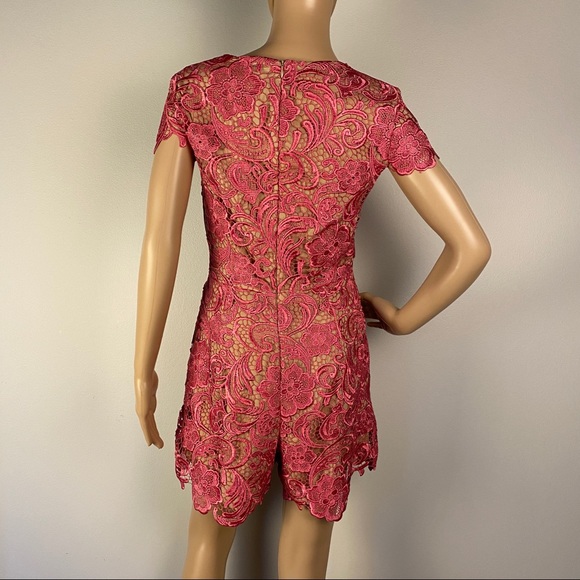 NEW DRESS THE POPULATION LACE ROMPER - Picture 7 of 8